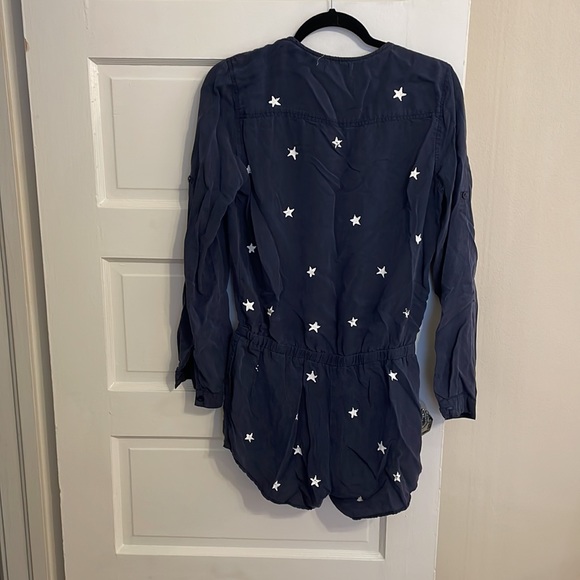 Bella Dahl Cross Front Romper in Navy- revolve - Picture 3 of 9